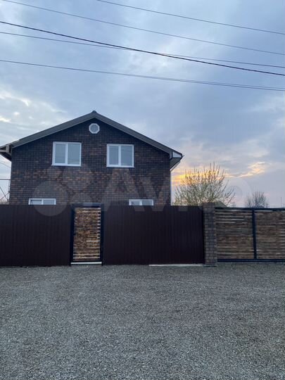 Дом 160 м² на участке 10 сот.