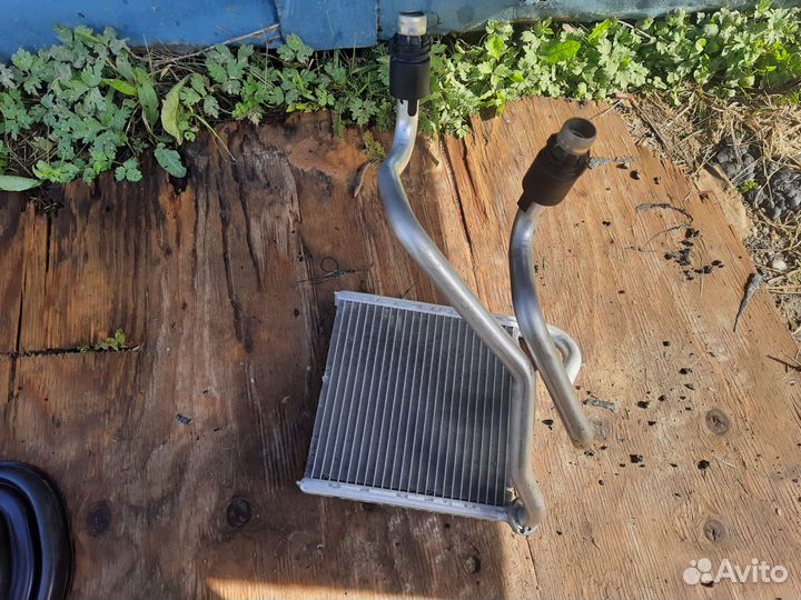 Радиатор VW пассат Б8