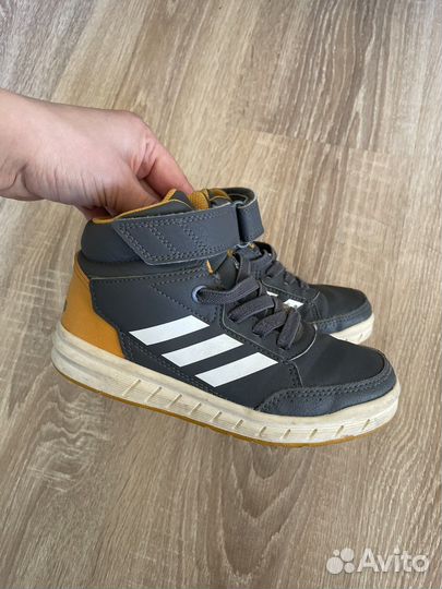 Кроссовки adidas 28,29 р