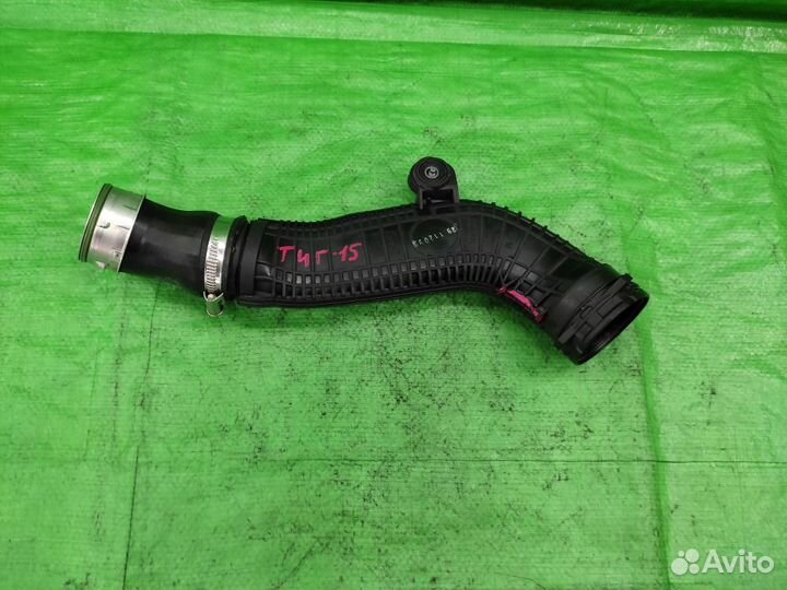 Патрубок интеркулера Volkswagen Tiguan