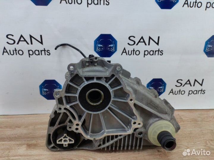 Раздаточная коробка Bmw X5 E70 N52B30AF 2009