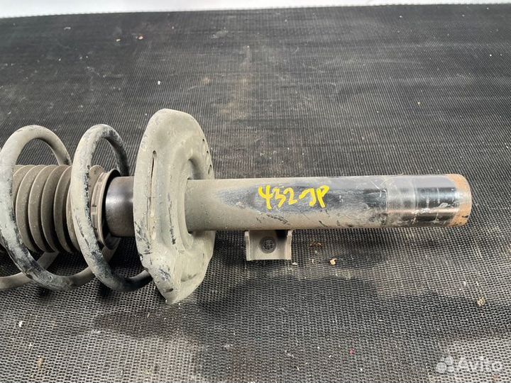 Амортизатор Mazda3 Mazda 3 BP перед / прав