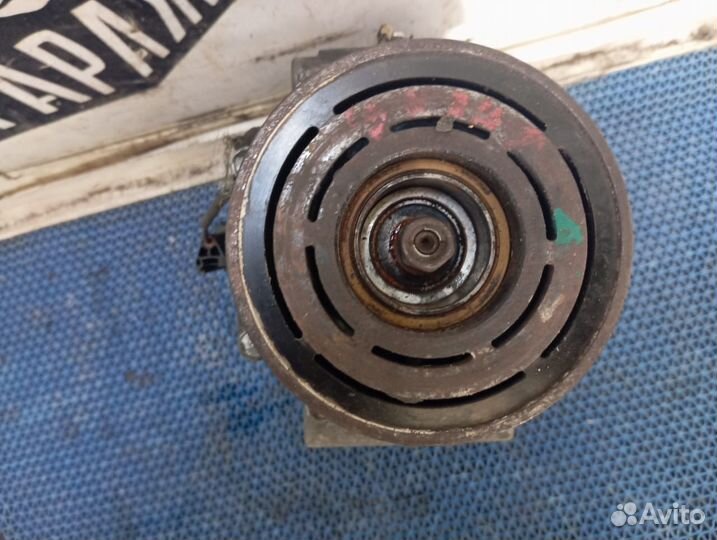 Компрессор кондиционера Mitsubishi Lancer Cedia