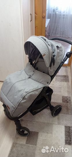 Прогулочная коляска детская