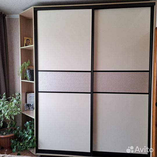 Продам спальный гарнитур