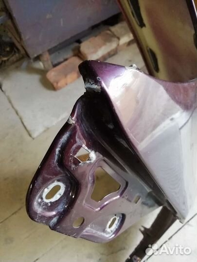 Крыло левое переднее