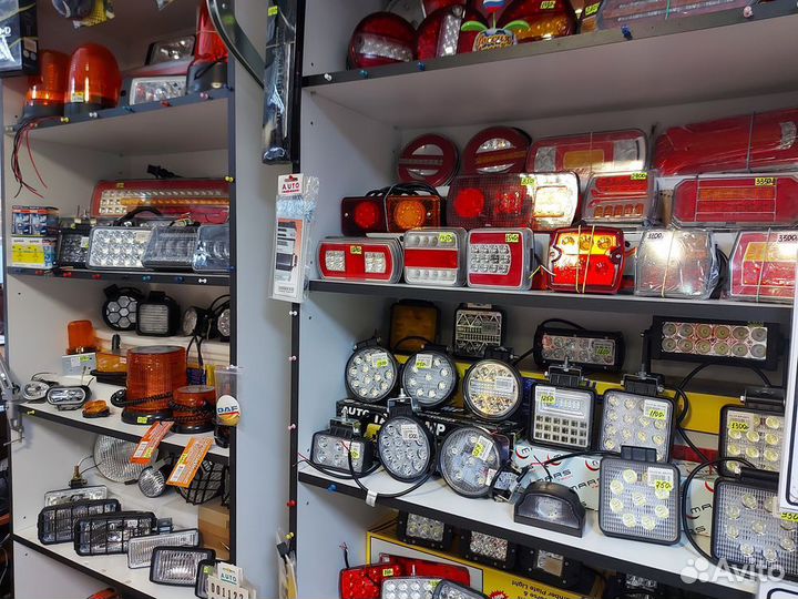 Фонарь заднего хода LED тас-63LED 15 диодов 12-24v