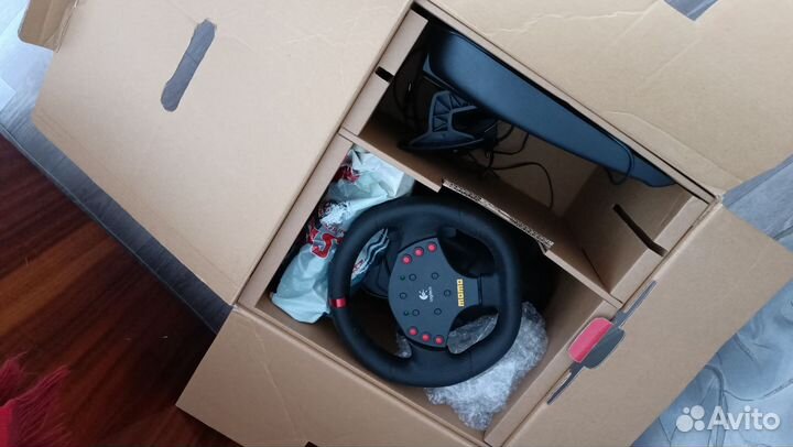 Руль Logitech momo force feedback wheel