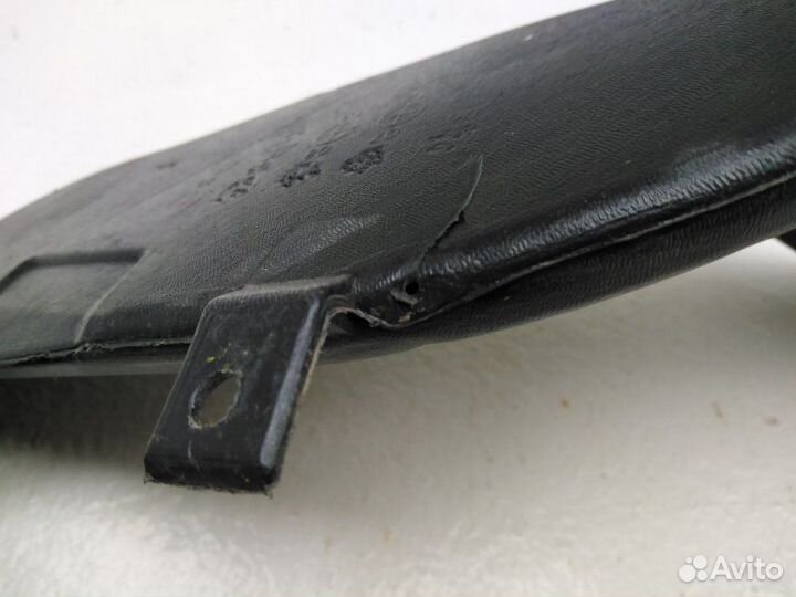 Воздуховод левый Kia Ceed 2007-2012