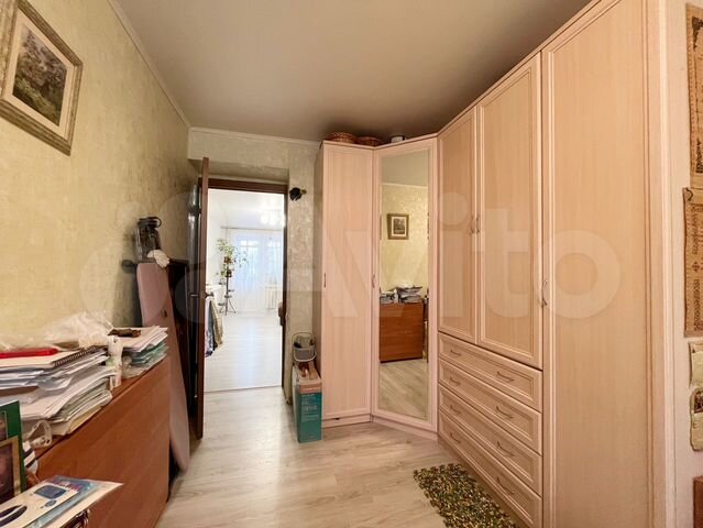 3-к. квартира, 60 м², 5/5 эт.