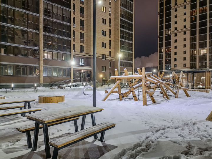 2-к. квартира, 94,8 м², 12/14 эт.