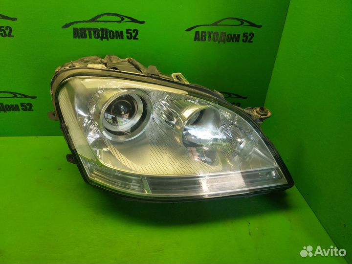 Фара правая Mercedes ML W164 галоген
