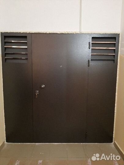 Стальная дверь-перегородка