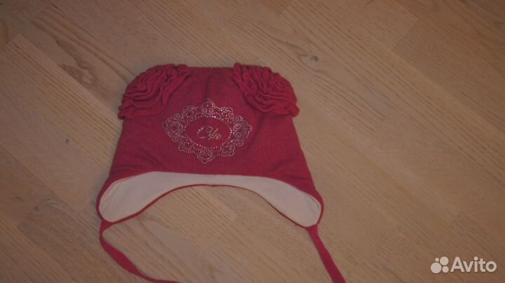 Отличные шапки для девочки на 50-52-53-54