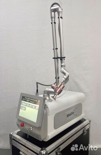 Фракционный CO 2 Laser для шлифовки и омоложения и обучение