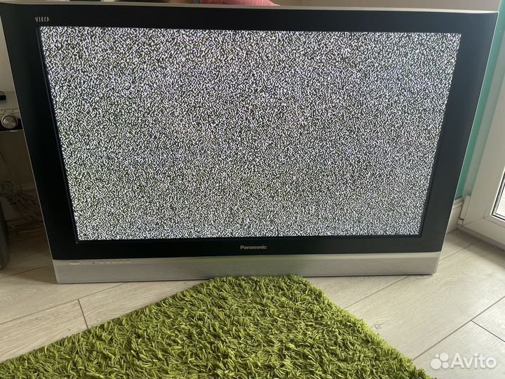Плазменный телевизор Panasonic 42