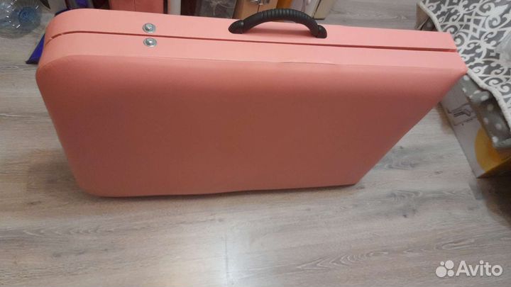 Стол массажный