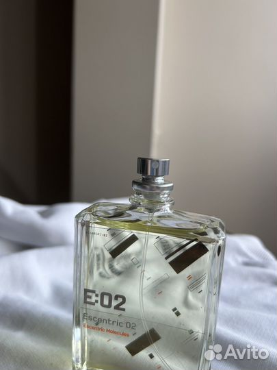 Escentric molecules 02