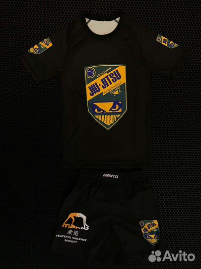 Форма мма Manto