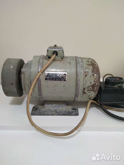 Электродвигатель 220в