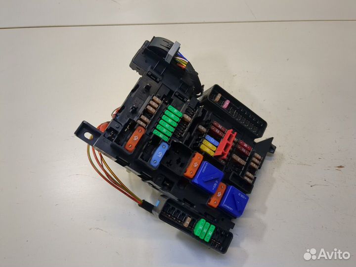 Блок предохранителей BMW 1 F40 2019, 2021