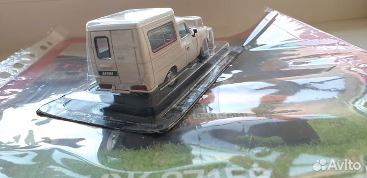 Модель иж - 27156 Автолегенды СССР