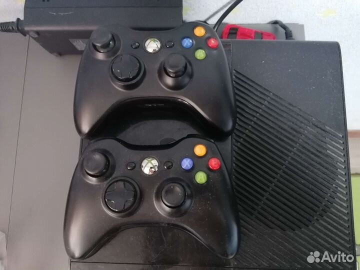 Прошитый Xbox 360 Е Freeboot