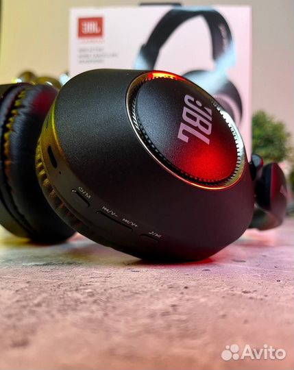 Наушники JBL tune 960 Black