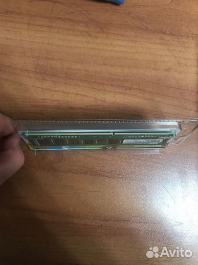Оперативка DDR3 1600мгц 2Gb