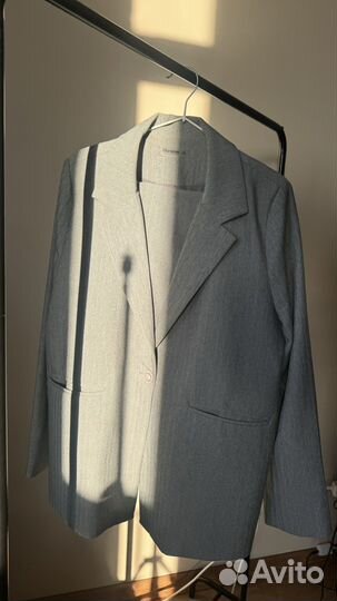 Костюм женский