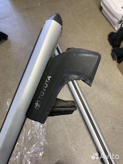 Багажник на рейлинги Toyota