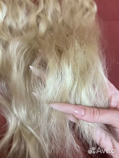 Волосы на заколках