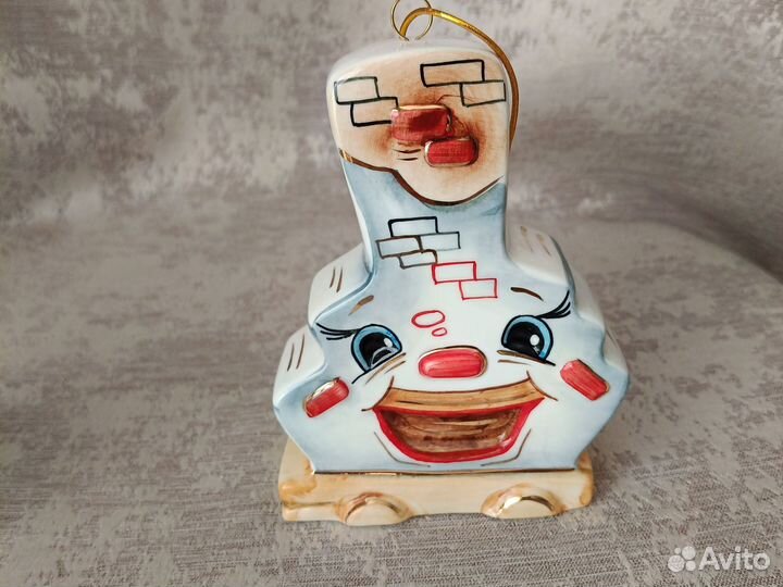 Лефортовские фарфоровые елочные игрушки