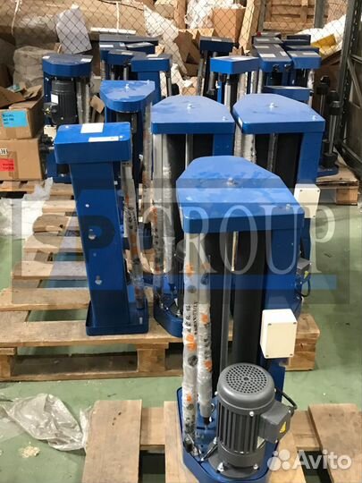 Паллетоупаковщик с моторизированной кареткой с пр