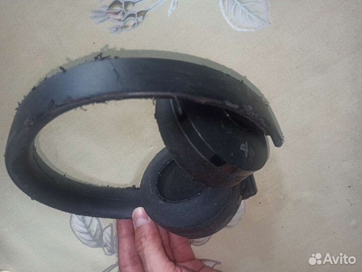 Беспроводные наушники Sony Gold для PS4