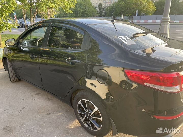 Kia Rio 1.6 AT, 2015, 268 000 км