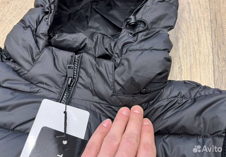 Куртки Tommy Hilfinger современные