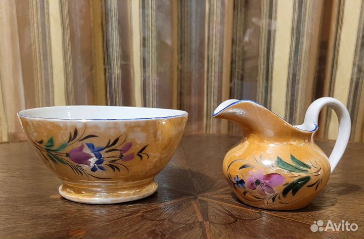 Салатник и молочник Красный фарфорист с.Грузино