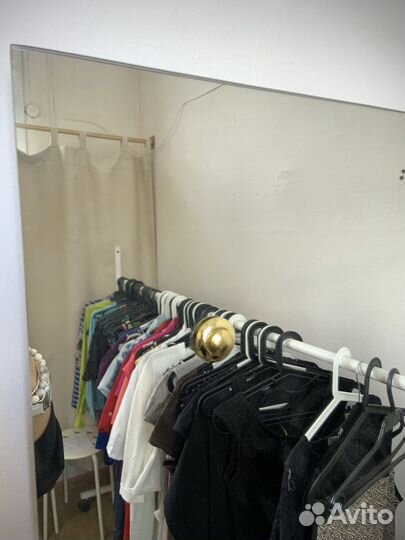 Большое зеркало для примерочной