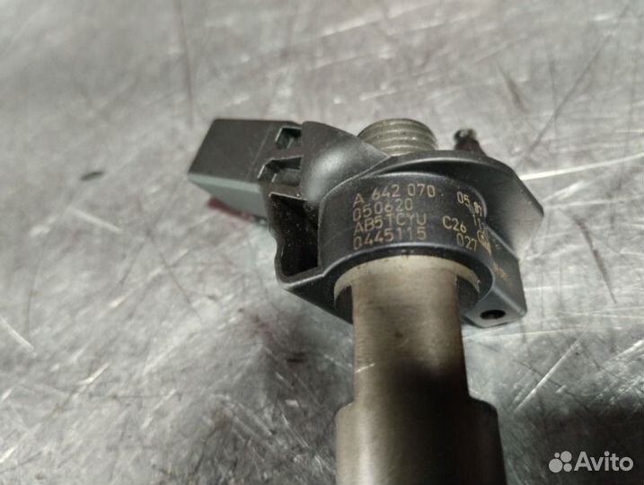 Форсунка Mercedes Gl X164 OM642 3.0 CDI 2010