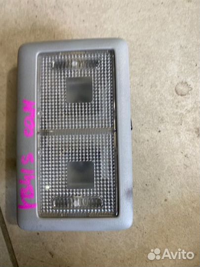 Плафон подсветки салона Suzuki Swift