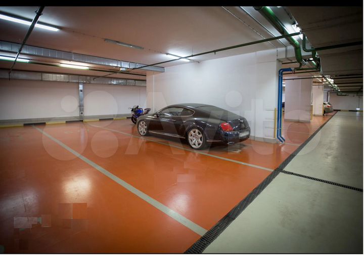 Машиноместо, 15 м²