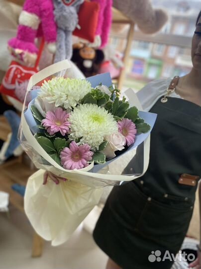 Доставка цветов и букетов