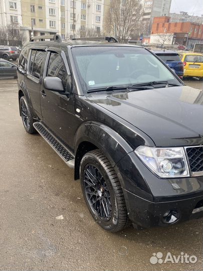 Nissan Pathfinder 2.5 AT, 2006, 238 000 км