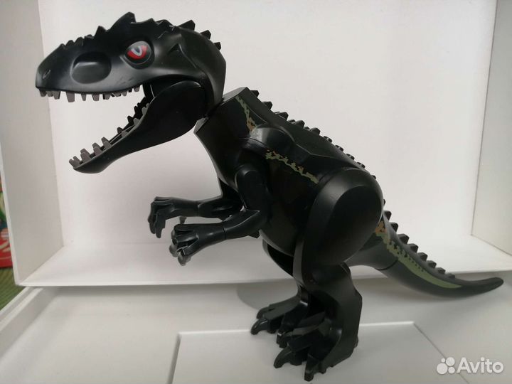 Игрушка динозавр дракон