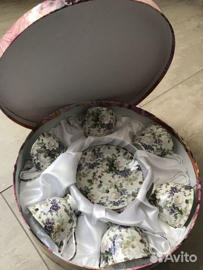 Фарфоровый сервиз