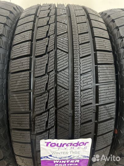 Tourador Winter Pro TSU2 235/45 R17 98V