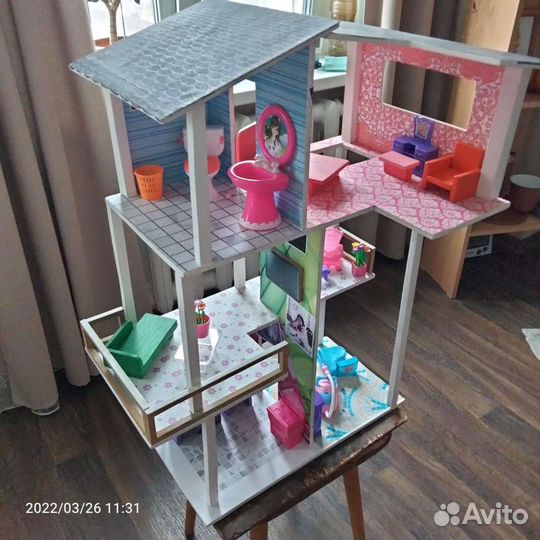 Домик кукольный