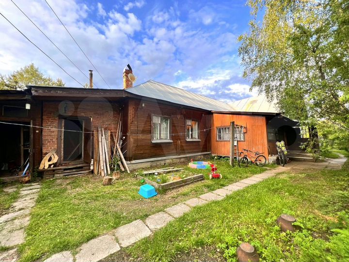 Дом 165 м² на участке 49 сот.