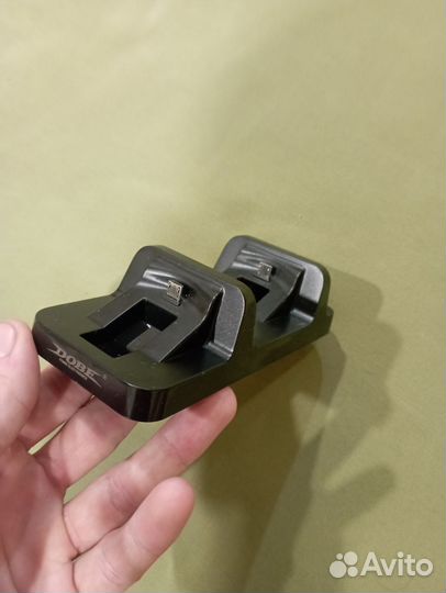 Зарядная станция для геймпадов ps4